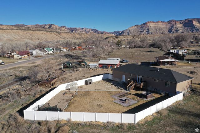 2095 W 4100 N, Spring Glen, UT 84526