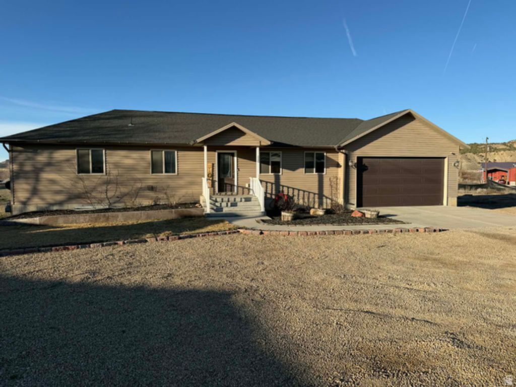 2095 W 4100 N, Spring Glen, UT 84526