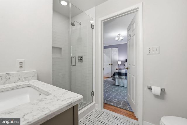 8020 RIVER FALLS DR, Potomac, MD 20854