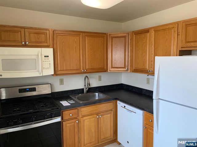 16-30 Van Buren Avenue 24-D, River Edge, NJ 07661