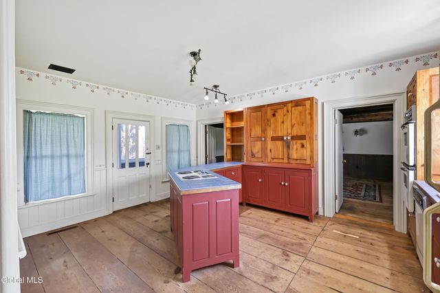 4268 Frederick Road, Guilderland, NY 12009