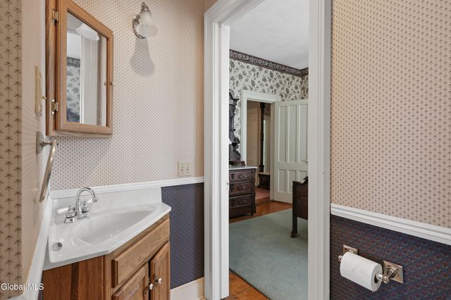 4268 Frederick Road, Guilderland, NY 12009
