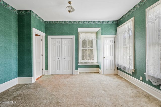 4268 Frederick Road, Guilderland, NY 12009
