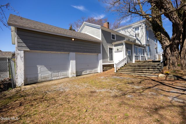 4268 Frederick Road, Guilderland, NY 12009