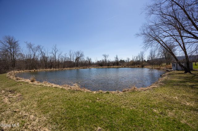 4268 Frederick Road, Guilderland, NY 12009