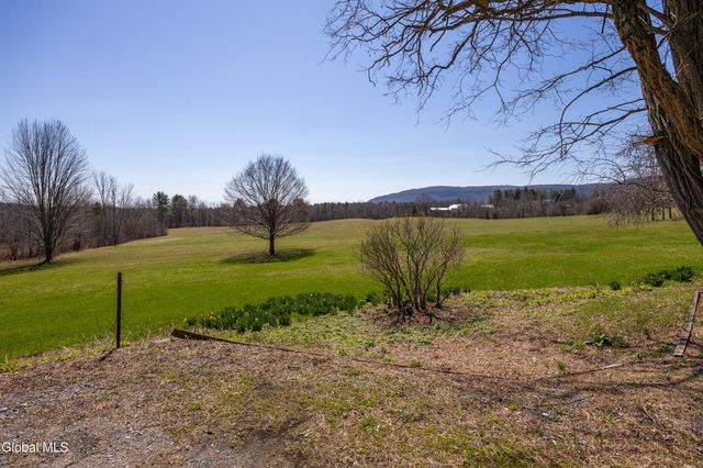 4268 Frederick Road, Guilderland, NY 12009