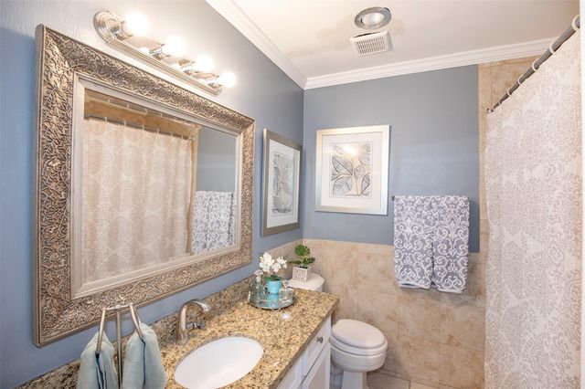 2101 Fountain View Drive 80, Houston, TX 77057