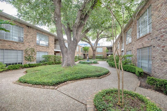 2101 Fountain View Drive 80, Houston, TX 77057