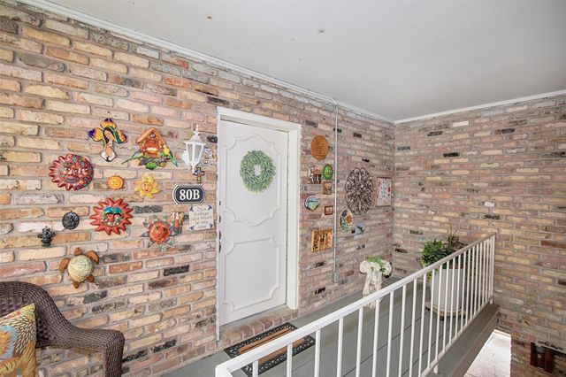 2101 Fountain View Drive 80, Houston, TX 77057