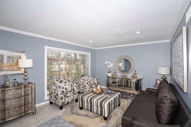 2101 Fountain View Drive 80, Houston, TX 77057