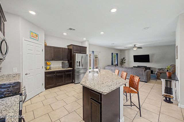 12135 E Becker Drive, Vail, AZ 85641