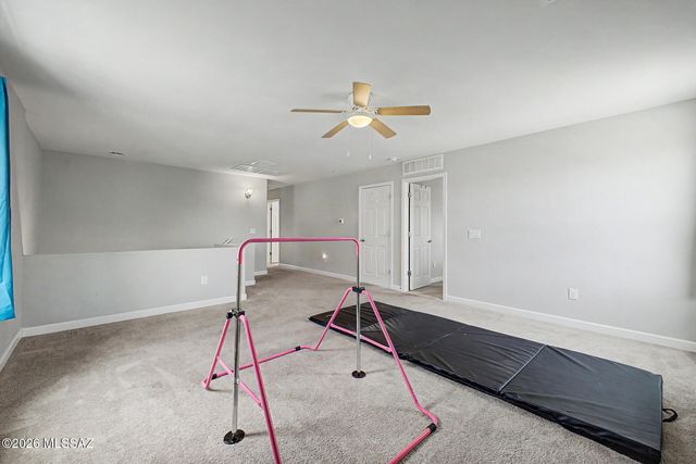 12135 E Becker Drive, Vail, AZ 85641