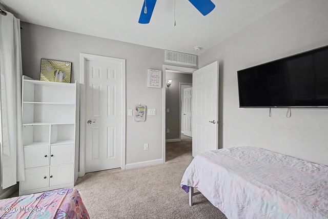 12135 E Becker Drive, Vail, AZ 85641