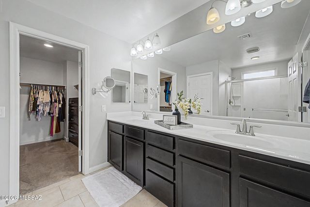 12135 E Becker Drive, Vail, AZ 85641