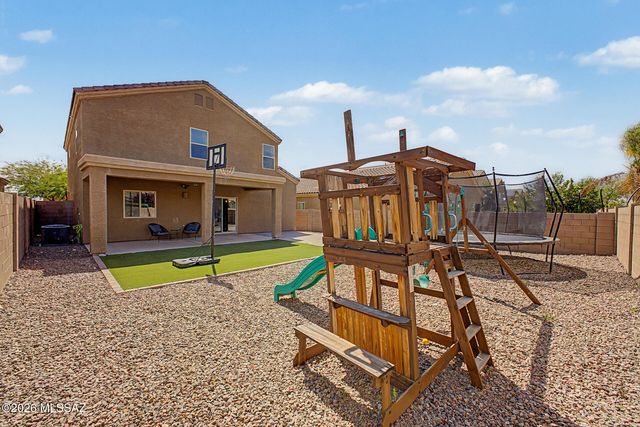 12135 E Becker Drive, Vail, AZ 85641