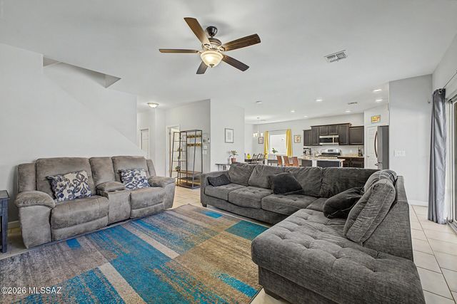 12135 E Becker Drive, Vail, AZ 85641