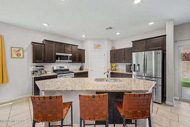 12135 E Becker Drive, Vail, AZ 85641