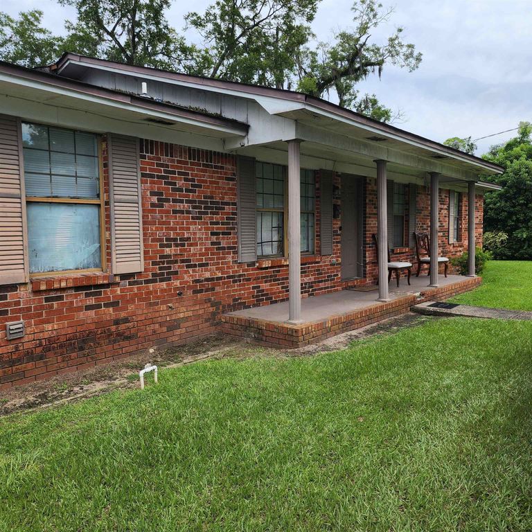 3 S Slappey Street, Quincy, FL 32351