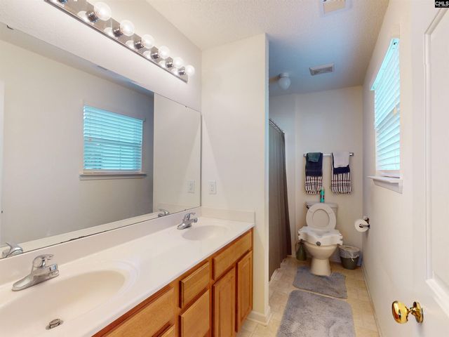 51 W Killian Station Court, Columbia, SC 29229