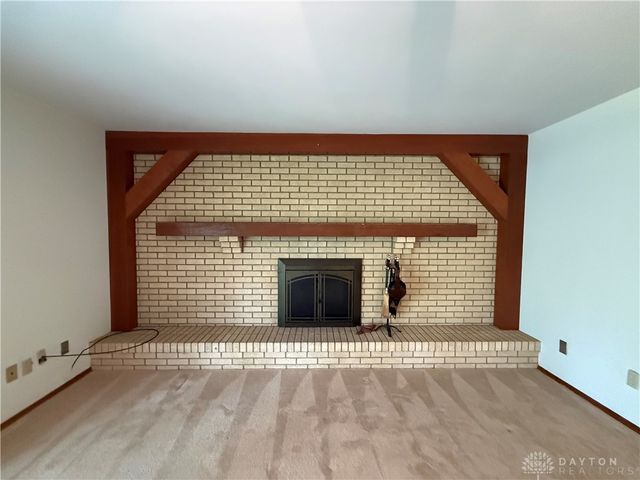 2272 Whispering Willow Circle, Kettering, OH 45440