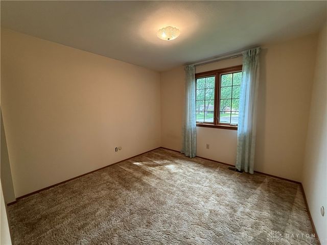 2272 Whispering Willow Circle, Kettering, OH 45440