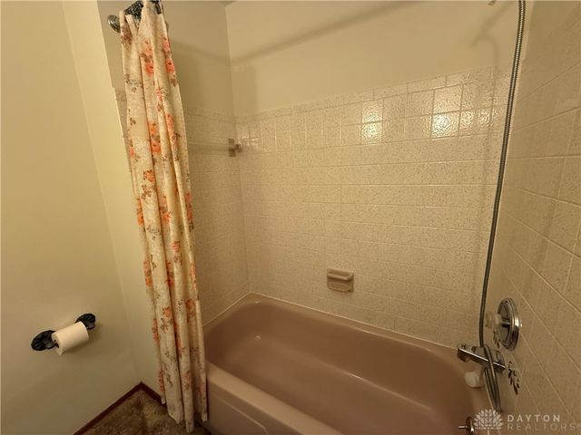 2272 Whispering Willow Circle, Kettering, OH 45440