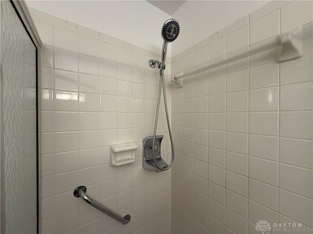 2272 Whispering Willow Circle, Kettering, OH 45440