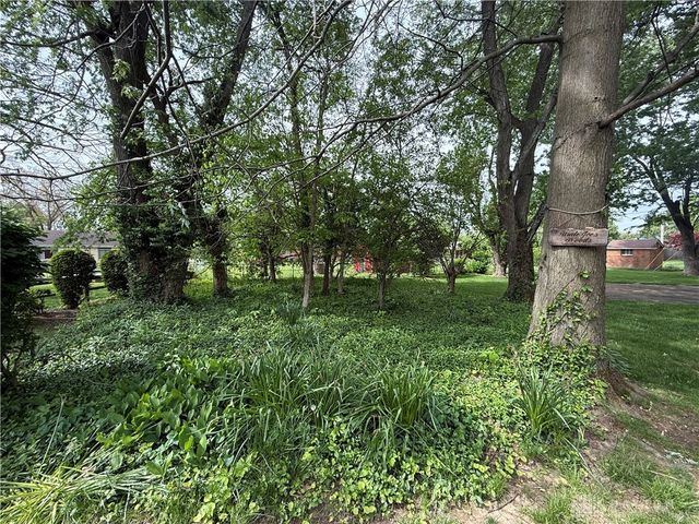 2272 Whispering Willow Circle, Kettering, OH 45440