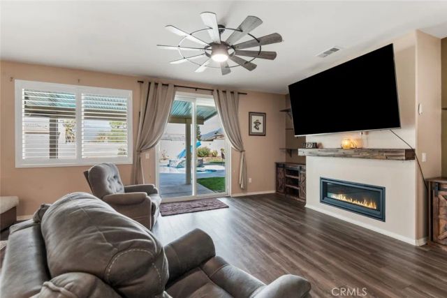 6670 Mirna Avenue, San Bernardino, CA 92407