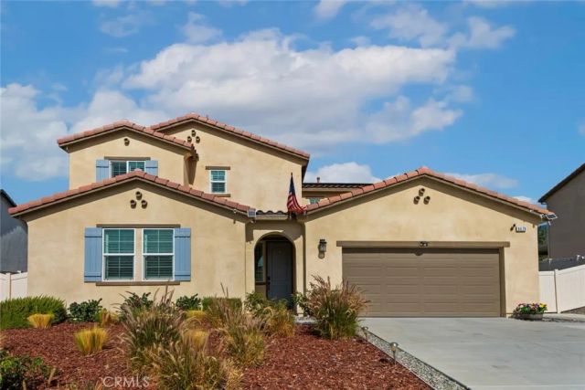 6670 Mirna Avenue, San Bernardino, CA 92407