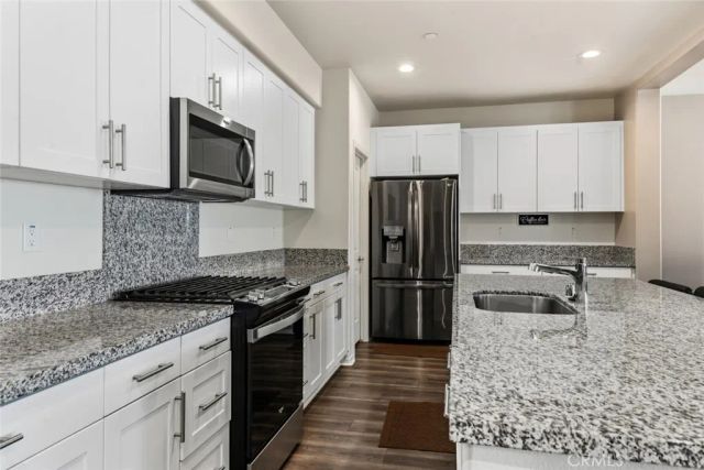6670 Mirna Avenue, San Bernardino, CA 92407