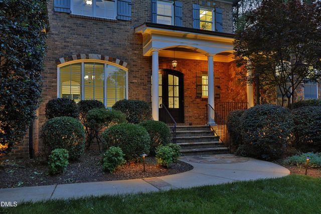 128 Dartmoor Lane, Raleigh, NC 27614