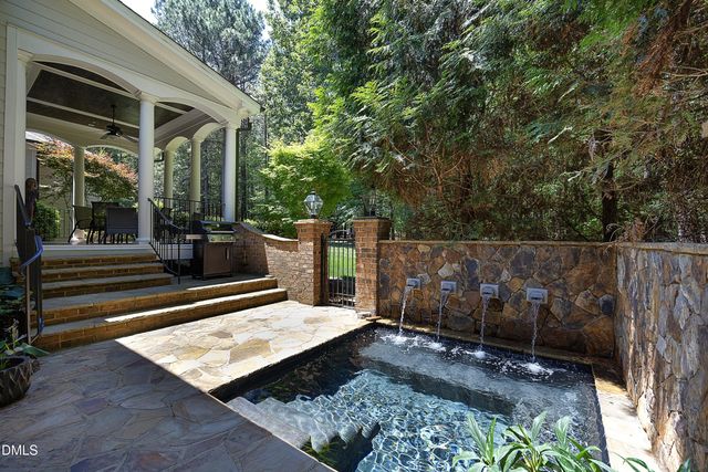 128 Dartmoor Lane, Raleigh, NC 27614
