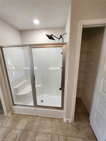 8011 Woodall RD B, Norfolk, VA 23518