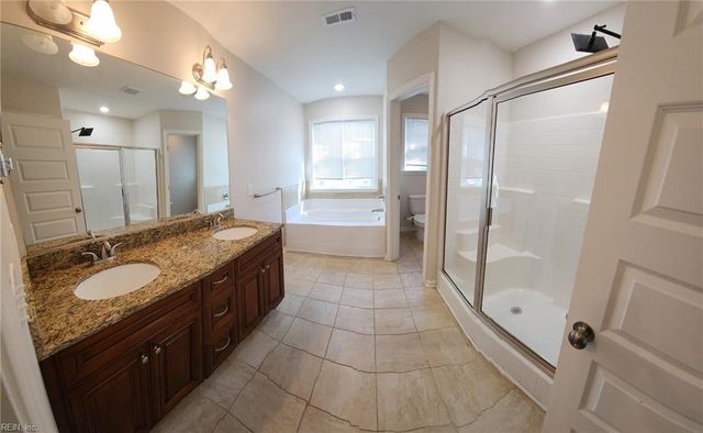 8011 Woodall RD B, Norfolk, VA 23518