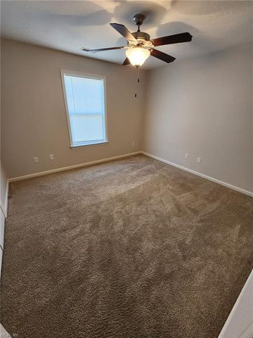 8011 Woodall RD B, Norfolk, VA 23518