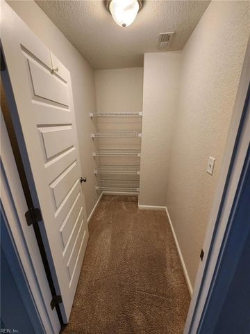 8011 Woodall RD B, Norfolk, VA 23518