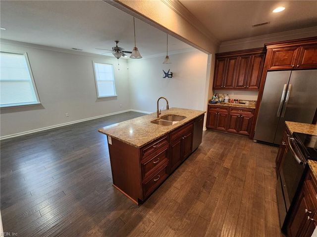 8011 Woodall RD B, Norfolk, VA 23518