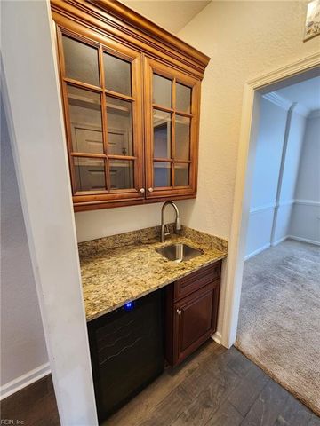 8011 Woodall RD B, Norfolk, VA 23518