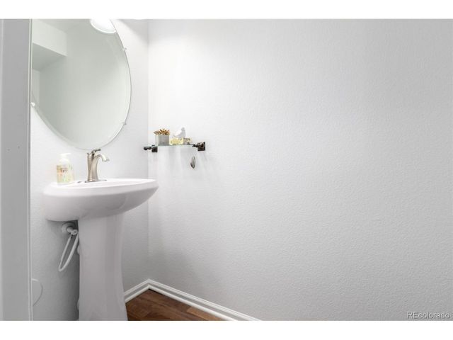 10455 Garland Dr, Broomfield, CO 80021