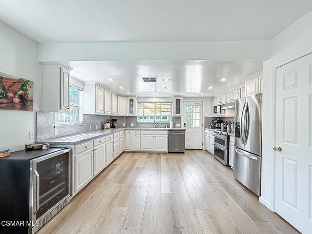 2035 N Evergreen Street, Burbank, CA 91505