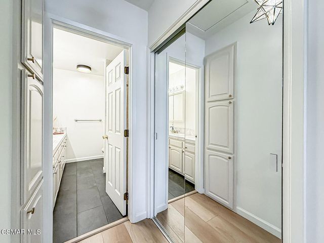 2035 N Evergreen Street, Burbank, CA 91505