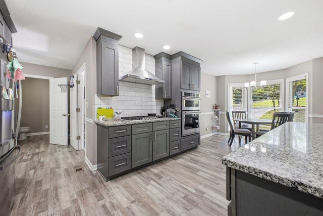 111 Mount Vernon Drive, Calhoun, GA 30701