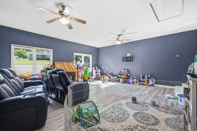 111 Mount Vernon Drive, Calhoun, GA 30701