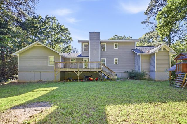 111 Mount Vernon Drive, Calhoun, GA 30701