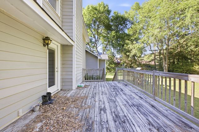 111 Mount Vernon Drive, Calhoun, GA 30701