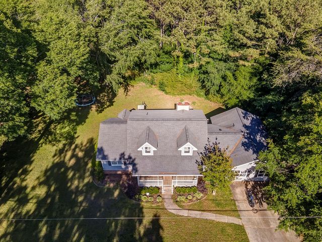 111 Mount Vernon Drive, Calhoun, GA 30701
