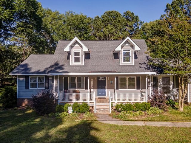 111 Mount Vernon Drive, Calhoun, GA 30701