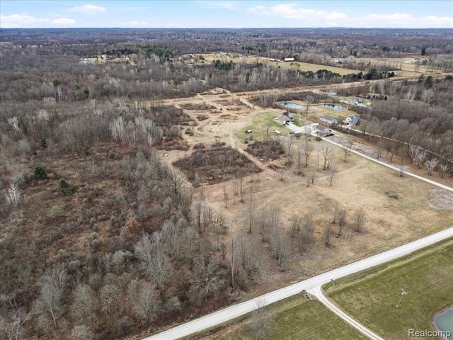 00 Drexler, Saint Clair, MI 48079