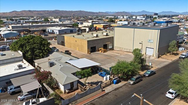 4221 E MAGNOLIA Street, Phoenix, AZ 85034